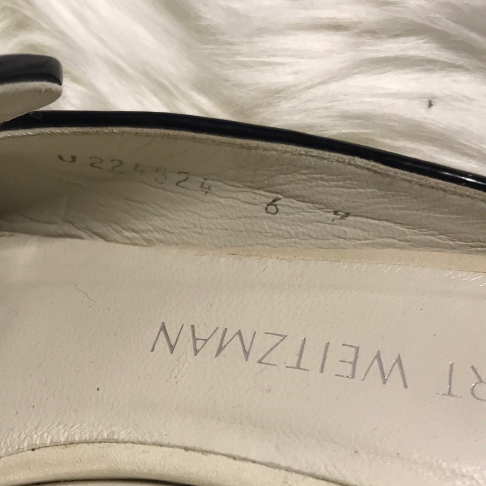 Stuart Weitzman Size 6 Cream Black Slide Loafer - image 5